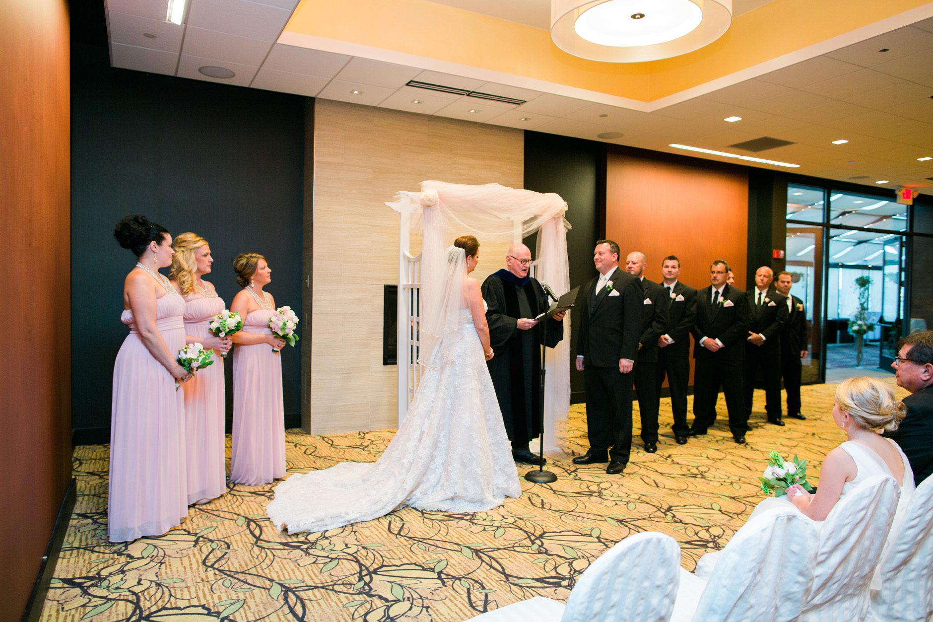EileenKPhoto-Wedding-Ramada-Minneapolis-606