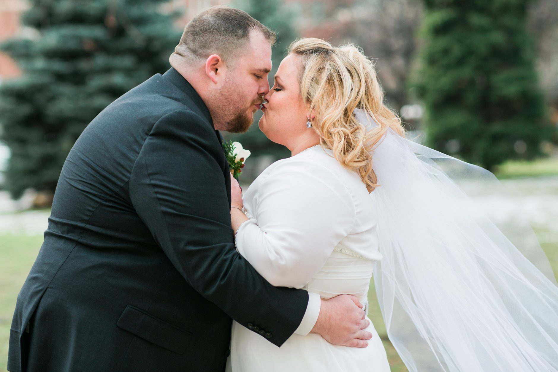 EileenKPhoto-Wedding-Minnesota-HappyGnome-192