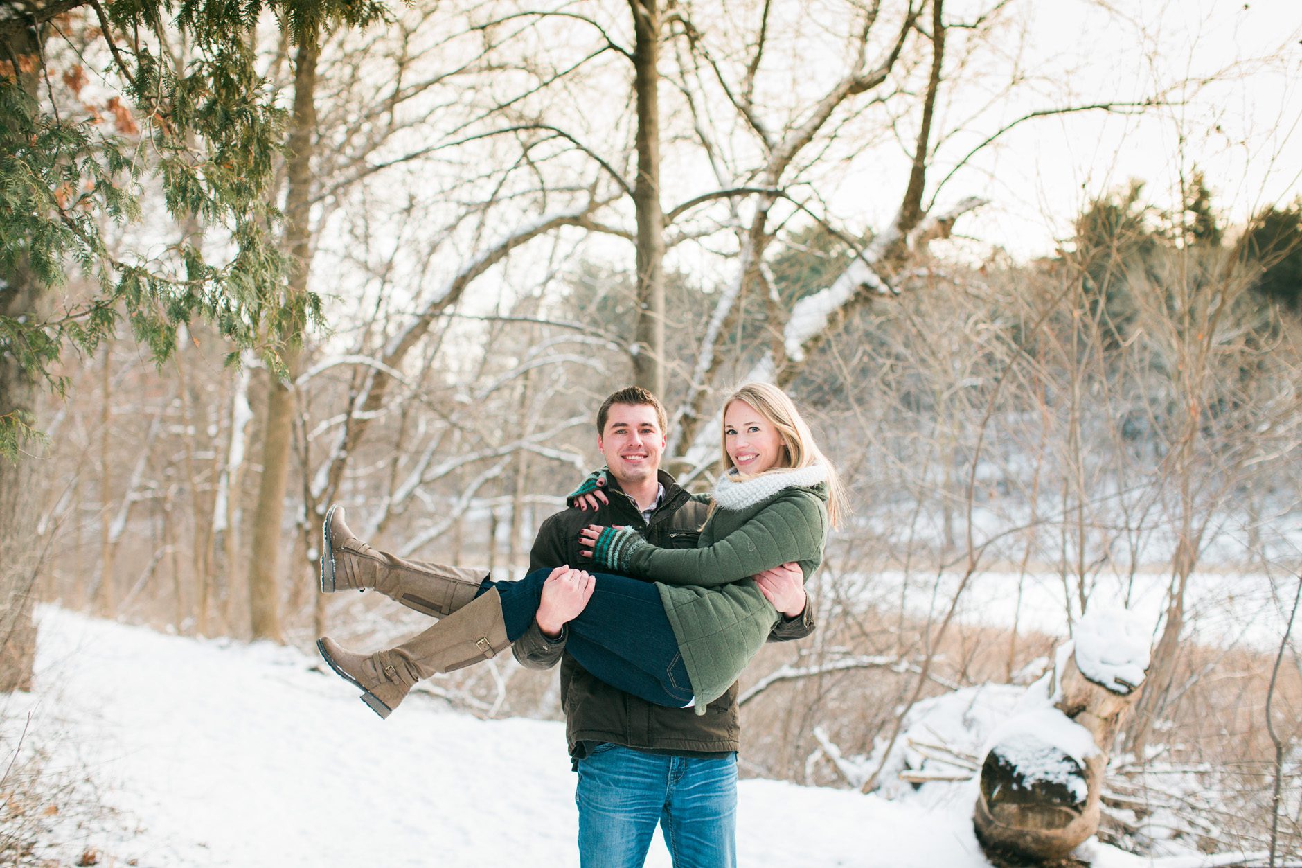 EileenKPhoto-Engagement-Winter-Minneapolis-TheoWirthPark-27